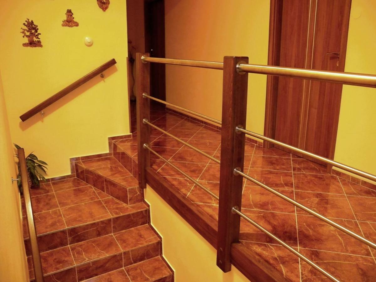 V Prirode Na Okraji Frenstatu Pod Radhostem Lägenhet Frenštát pod Radhoštěm Exteriör bild