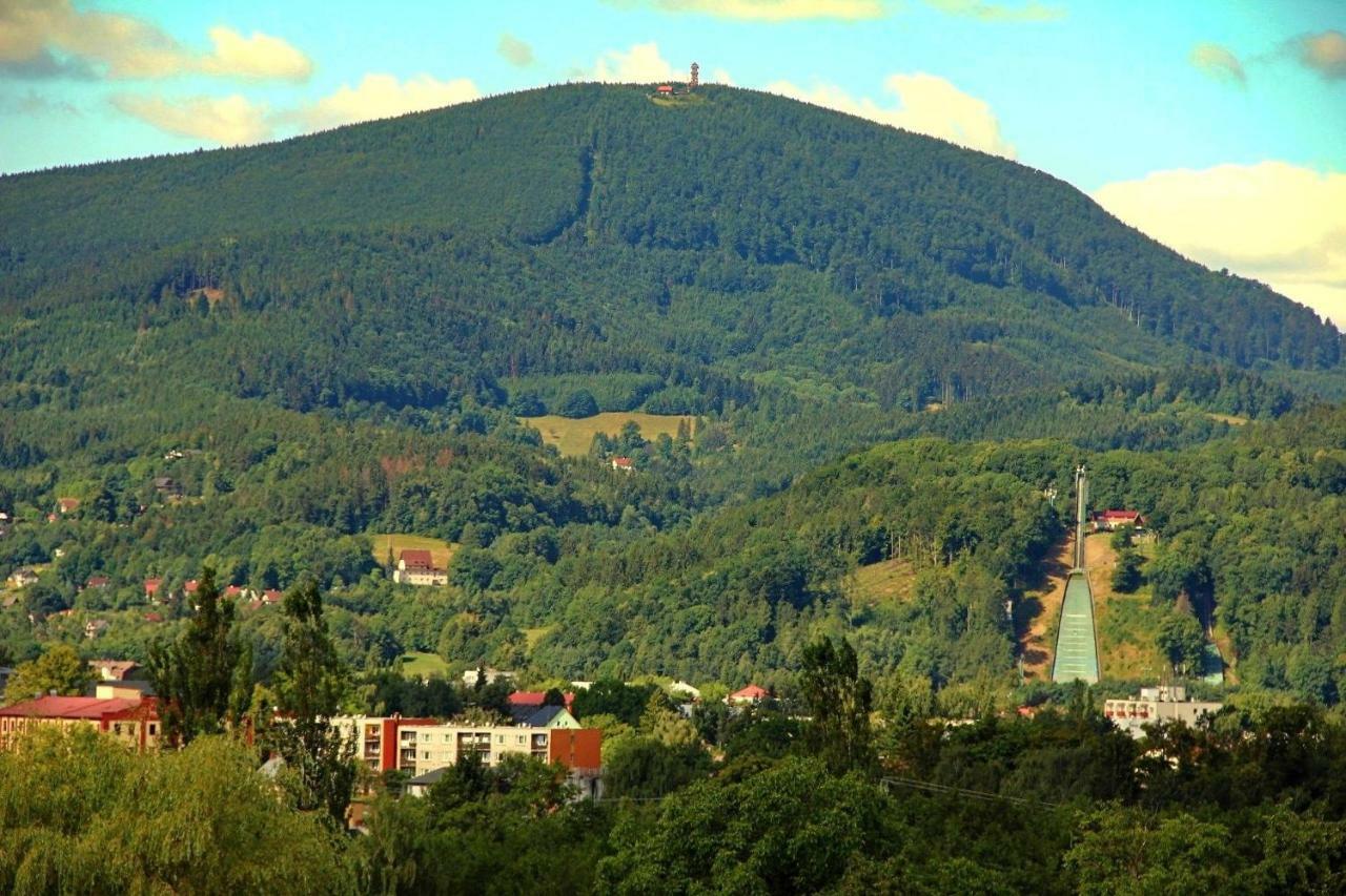 V Prirode Na Okraji Frenstatu Pod Radhostem Lägenhet Frenštát pod Radhoštěm Exteriör bild