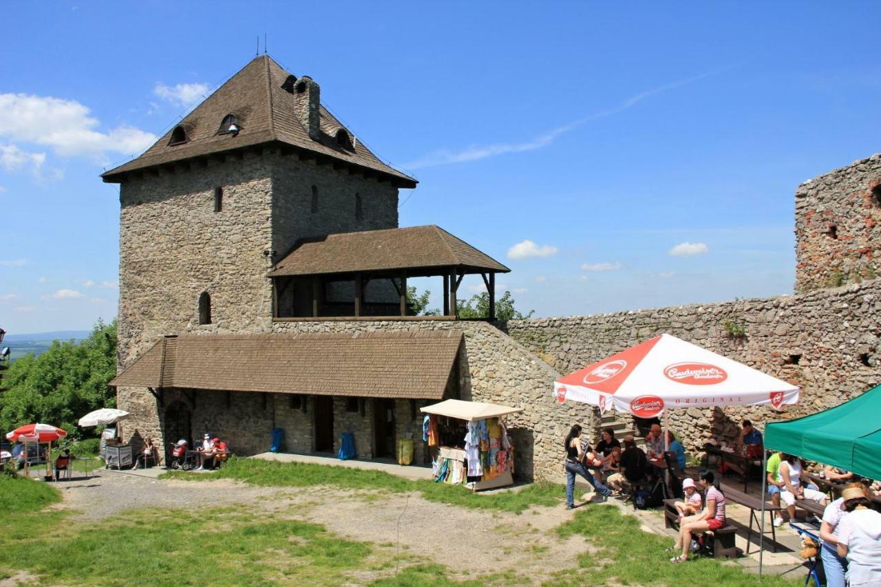 V Prirode Na Okraji Frenstatu Pod Radhostem Lägenhet Frenštát pod Radhoštěm Exteriör bild